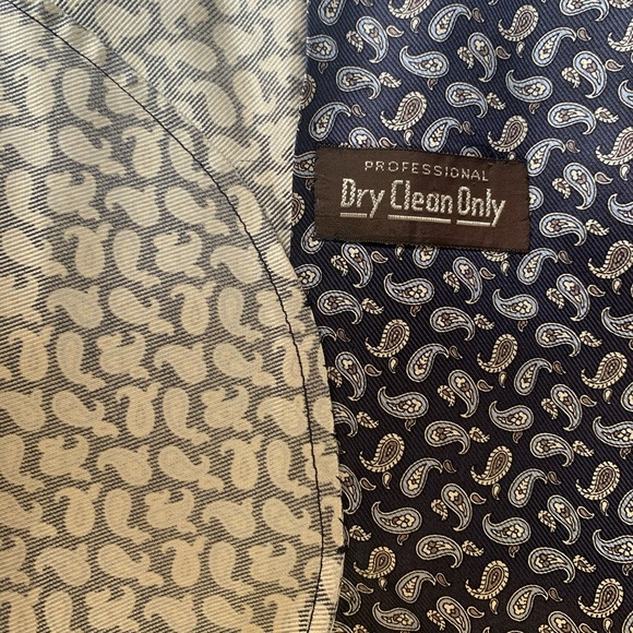 Sulka Navy Blue Paisley Dressing Gown/Robe - Picture 4 of 4